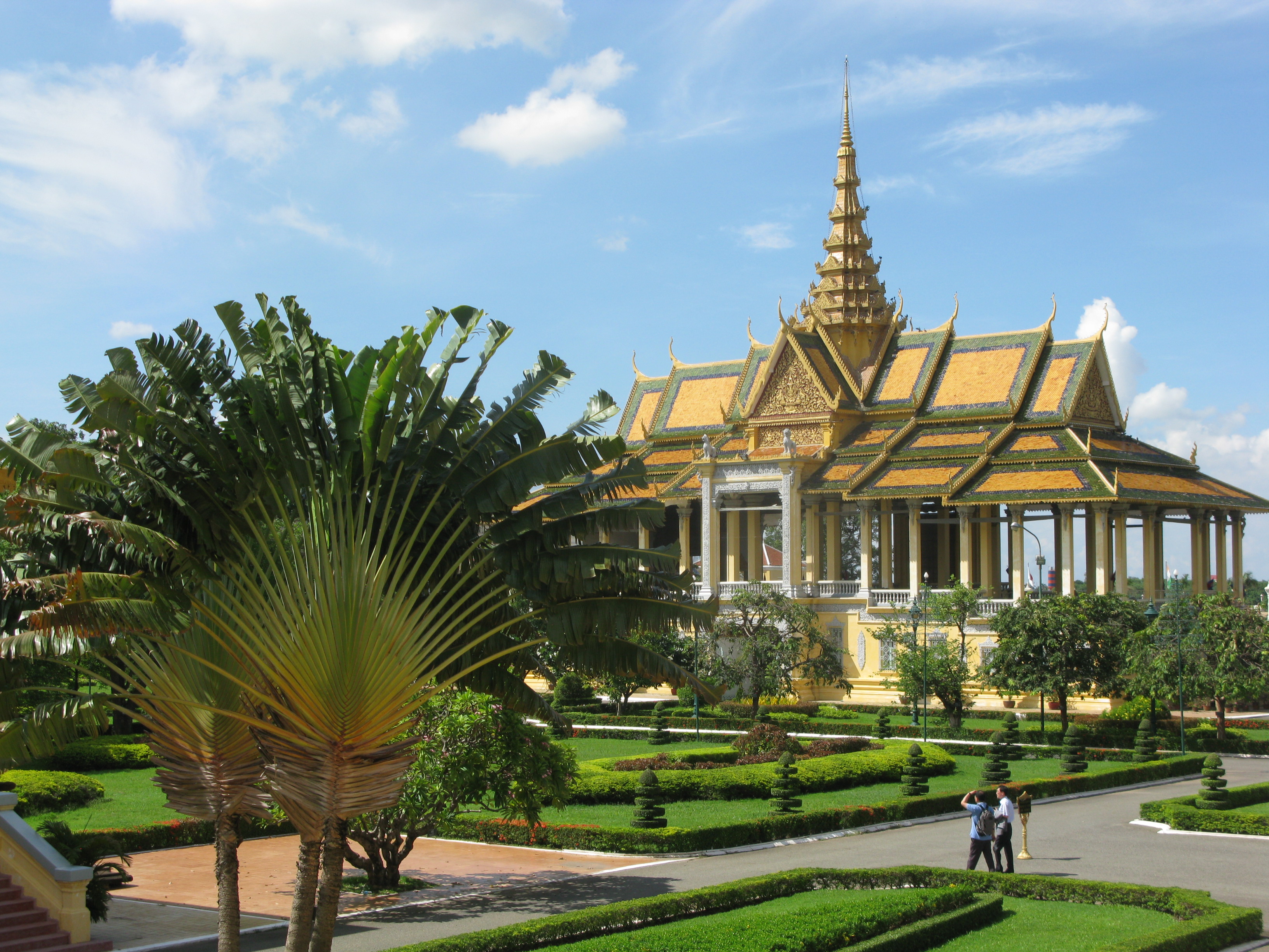 Download this Phnom Penh picture